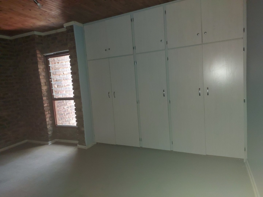 To Let 3 Bedroom Property for Rent in Elandia Free State